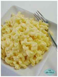 Ditch the packaged gluten free macaroni and make your own! Quick and easy recipe includes an insider tip of how to make the perfect creamy gluten free cheese sauce.