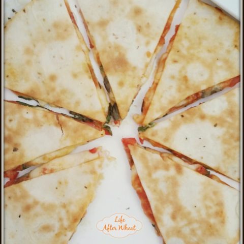 Pizza and Quesadilla just got together! These fun pizzas are gluten free and kid friendly, customize with your favorite toppings!