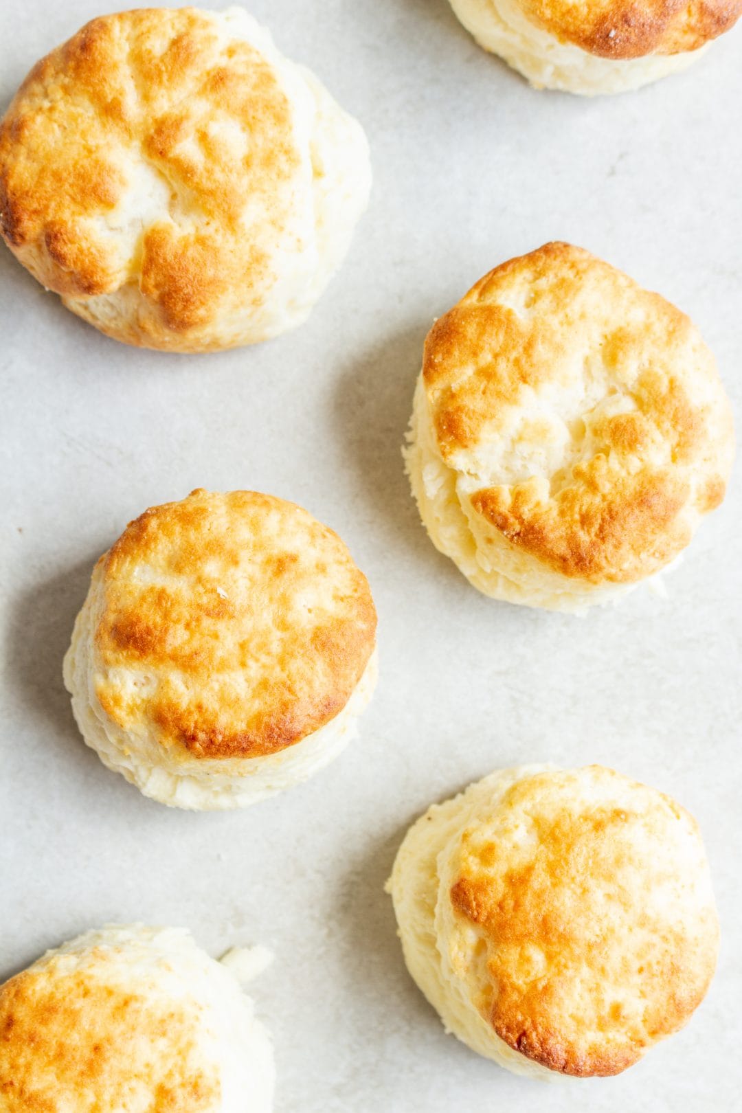 Easy Gluten Free Biscuits Recipe (4 Ingredients!)