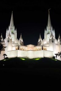 San Diego Temple at night