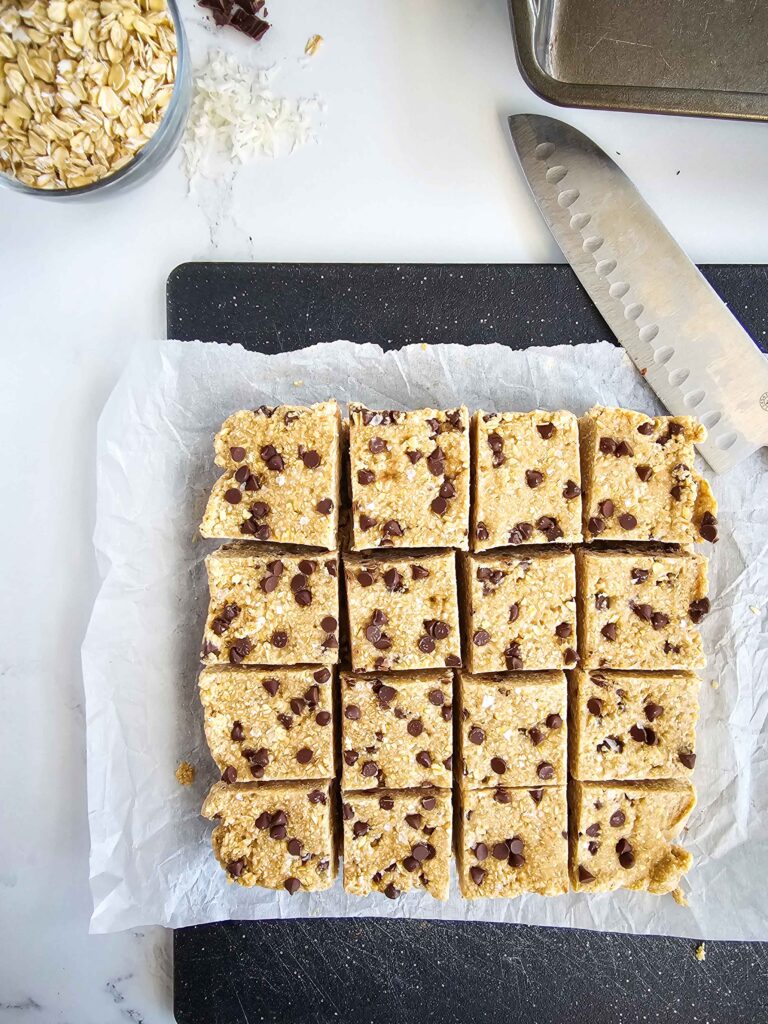 oatmeal squares with chocolate chips